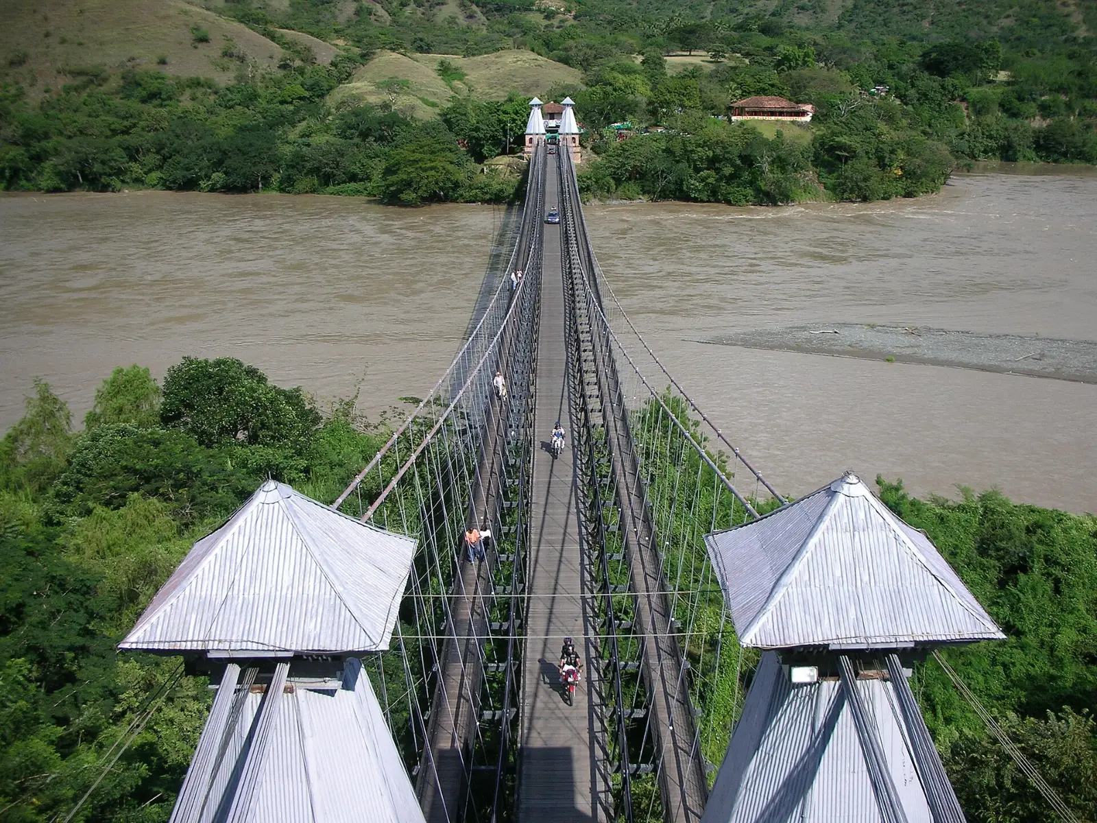 Puente de Occidente y Túnel de Occidente: historia, datos y cómo visitarlos